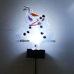 Borne solaire Olaf et un bonhomme de neige