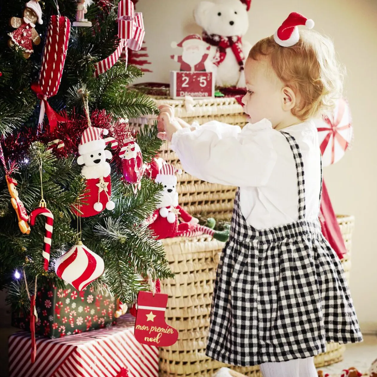 Décoration "Mon 1er Noël" à suspendre en bois chiffre 1 rouge H10cm