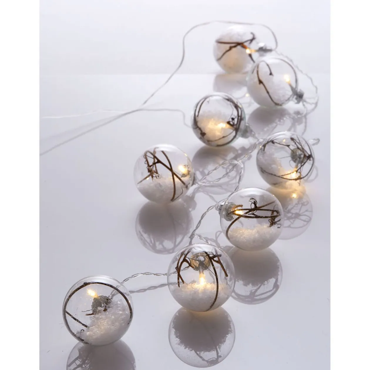 Guirlande lumineuse boules fantaisie intérieur 8 LED