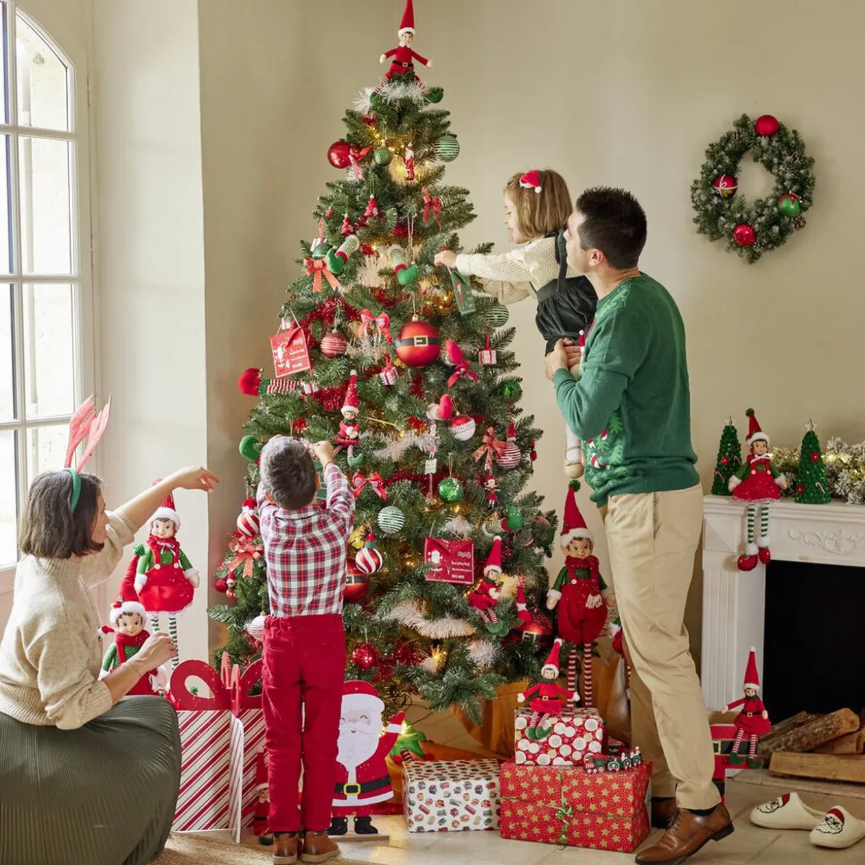 Lutin farceur mini fille à suspendre H14cm