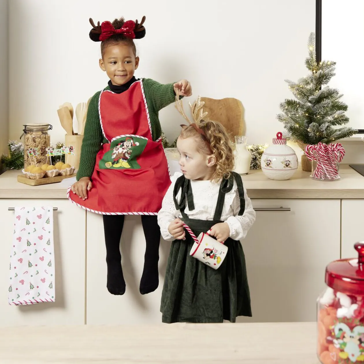 Serre-tête Minnie Disney Noël pailleté rouge et noir