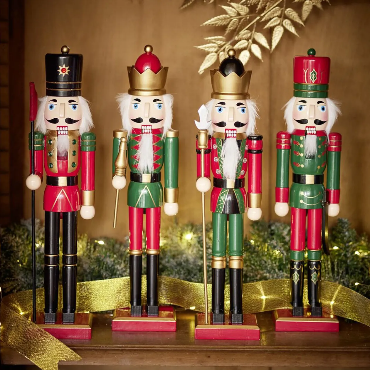 Soldat Casse-Noisette à poser H38cm