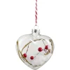 Suspension Noël coeur en verre avec fausse neige et baies rouges H.9 cm
